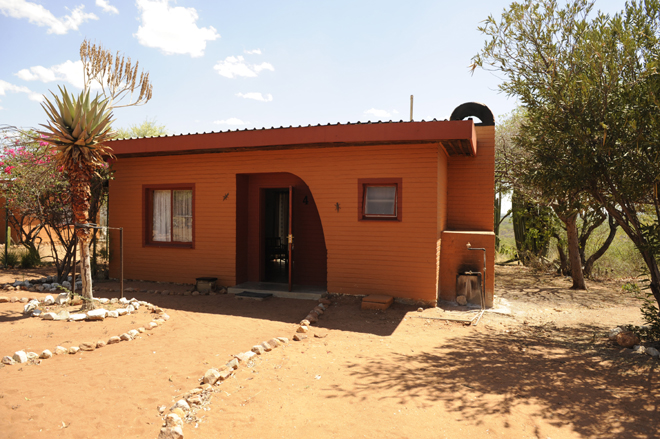 Bambatsi Ranch Accommodation